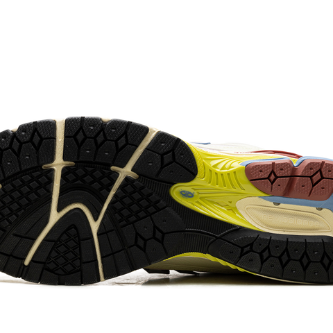 New Balance Shoes 1906R “Dawn Glow Tamarind” 2024 Buy New Balance 1906R  main image 4
