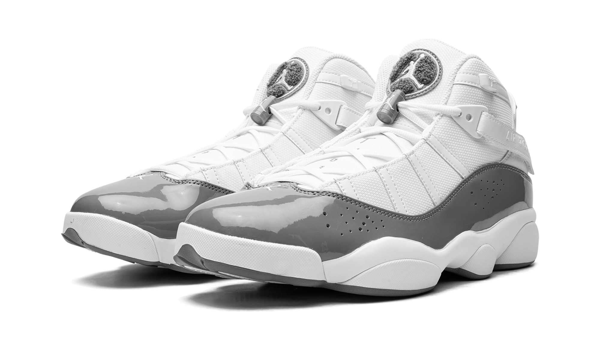 grey and white 6 rings