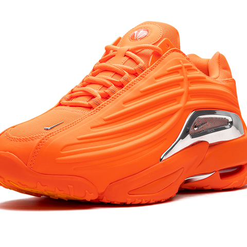 NIKE Hot Step 2 NIKE Hot Step 2