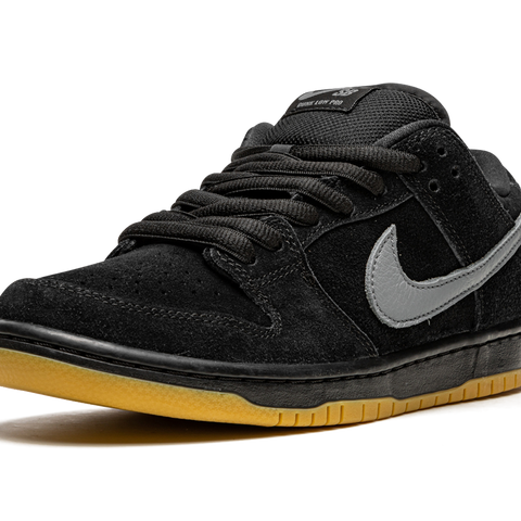 NIKE SB Dunk Low Pro NIKE SB Dunk Low Pro