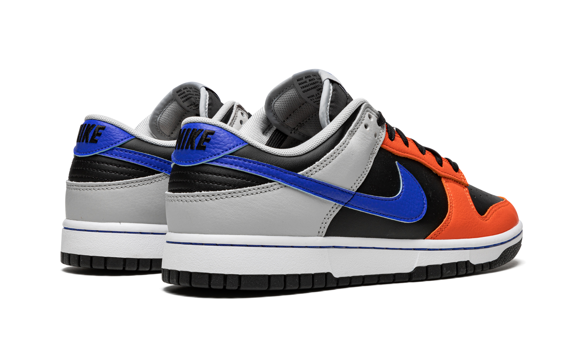 nike dunk emb knicks