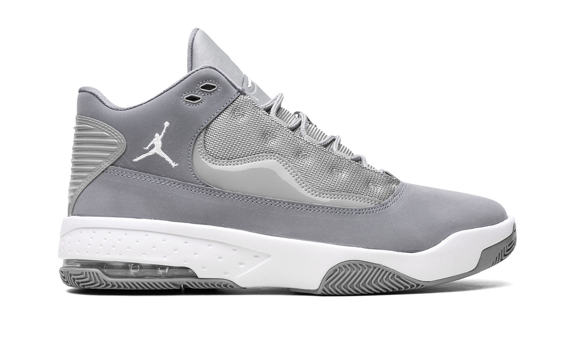 jordan max aura 2 size 4