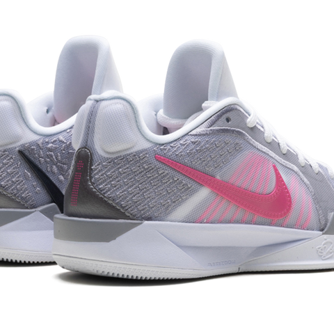 限定値下げ【新品・完売品】SABRINA 2 EP Lily W28/M27.5 Nike Sabrina 2 EP WNBA Champion Lily Women Unisex Basketball