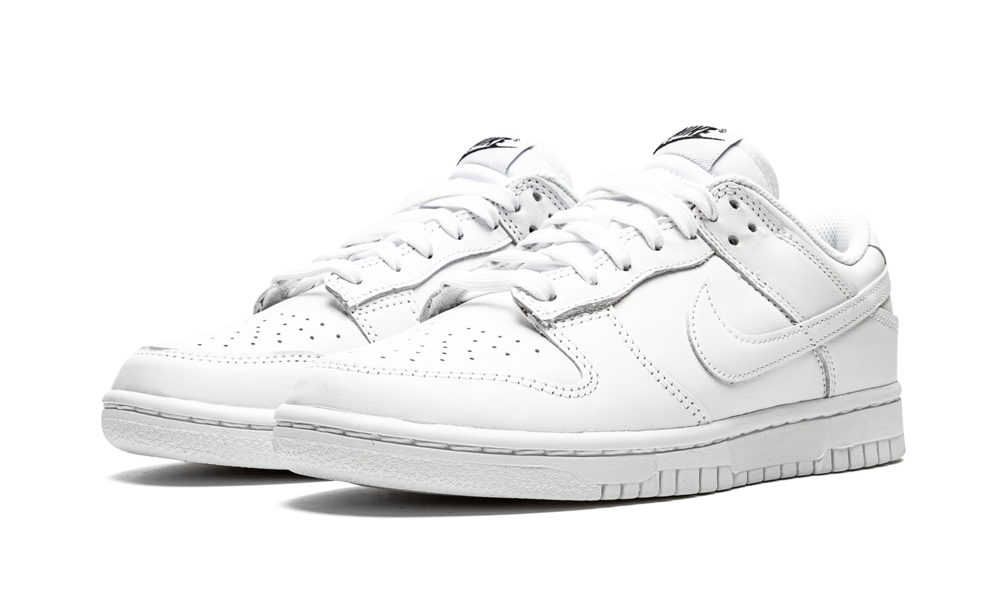 dunk low triple white release date