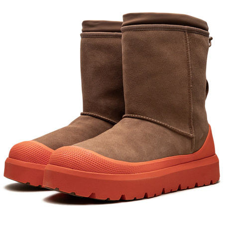 UGG Neumel Weather Hybrid Boot  display picture 1