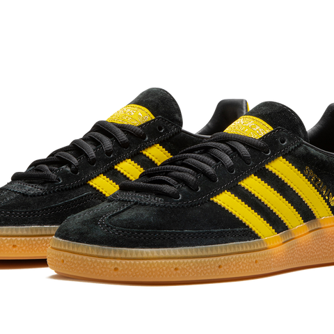 人気アイテム ADIDAS HANDBALL SPEZIAL  靴