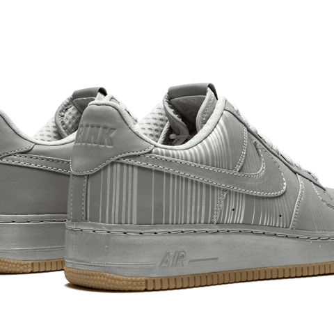 NIKE Air Force 1 Low Supreme 