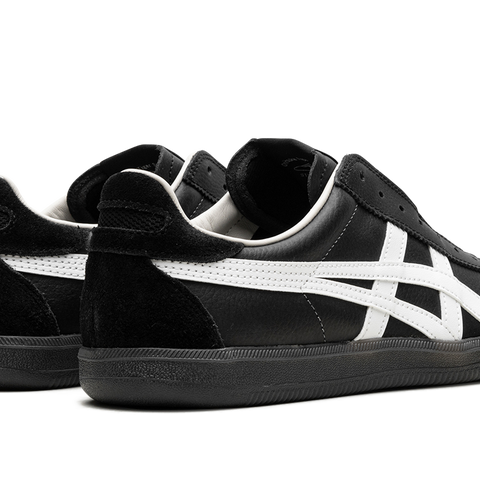 スニーカー Onitsuka Tiger TOKUTEN Training Offwhite BLack UNISEX ONITSUKA TIGER Tiger Tokuten Slip-On Black White