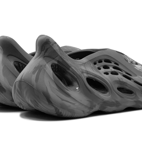 YEEZY Foam Runner YEEZY Foam Runner