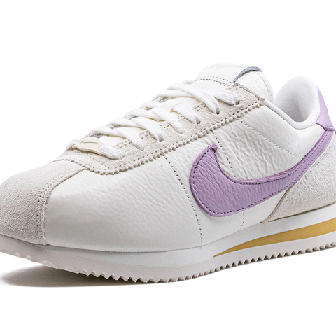 Nike Cortez SE Women's Sz 8.5 Sail Iced Lilac Club Gold