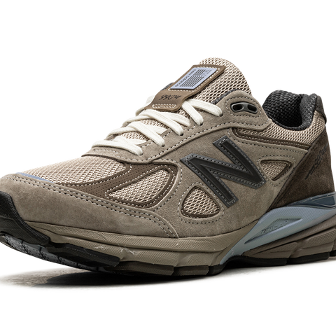 NEW BALANCE 990v4 