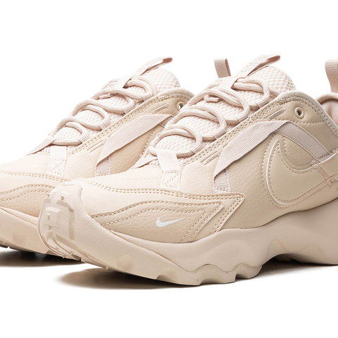 【NIKE】WMNS TC 7900 ◆ Sand Drift Nike TC 7900 Sanddrift Sail (Women's) - HF1055-133 - US