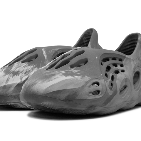 YEEZY Foam Runner YEEZY Foam Runner
