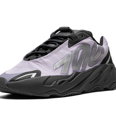 YEEZY Yeezy 700 MNVN 
