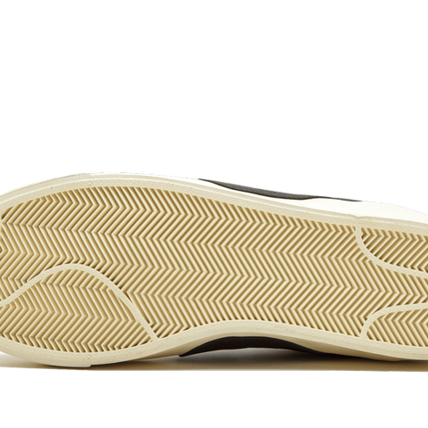 NIKE The 10: Blazer Mid NIKE The 10: Blazer Mid