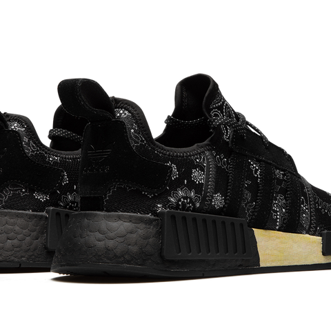 Adidas nmd r1 neighborhood sales