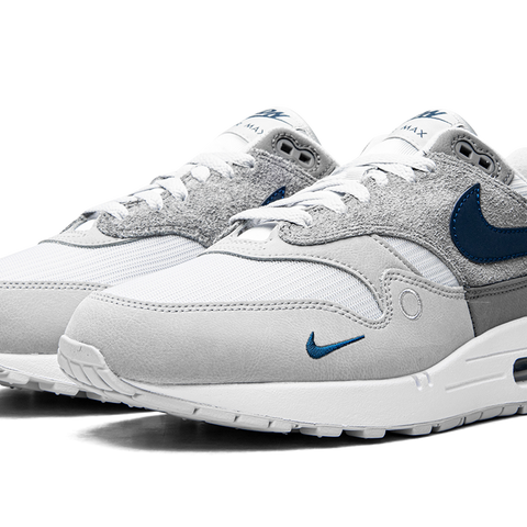 Nike air max london edition hotsell