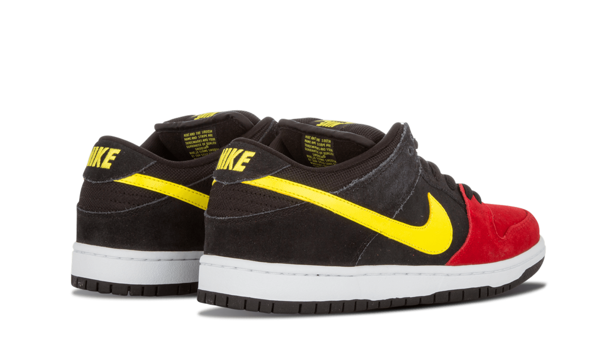 nike sb dunk low butthead