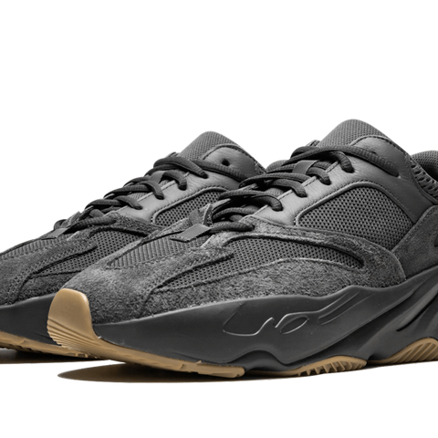 700 utility black hot sale