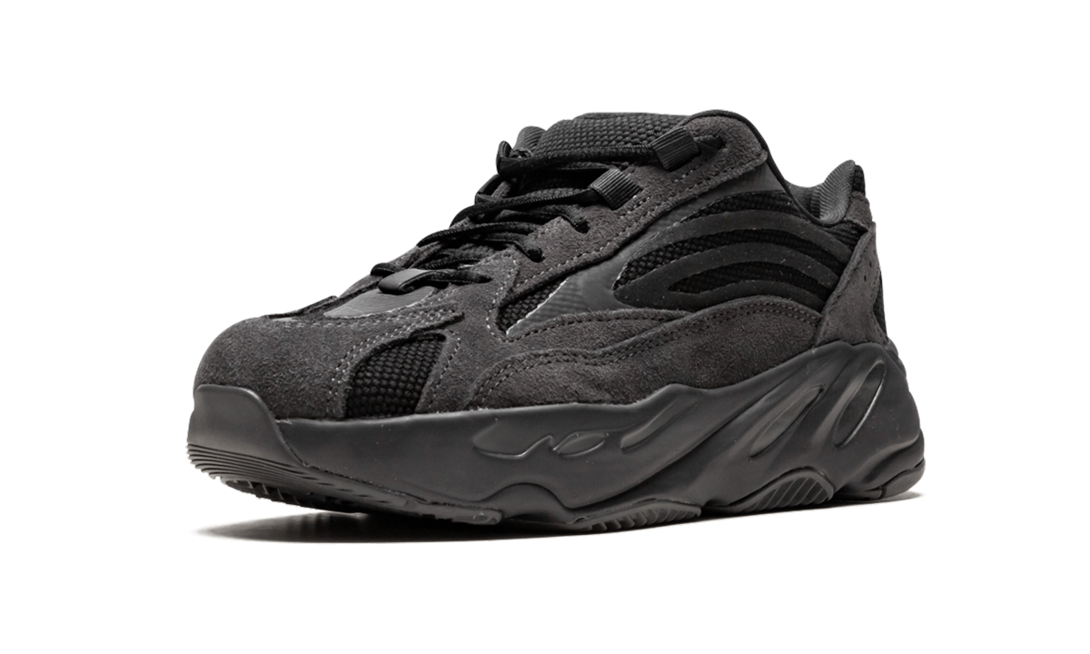 yeezy boost 700 kids size