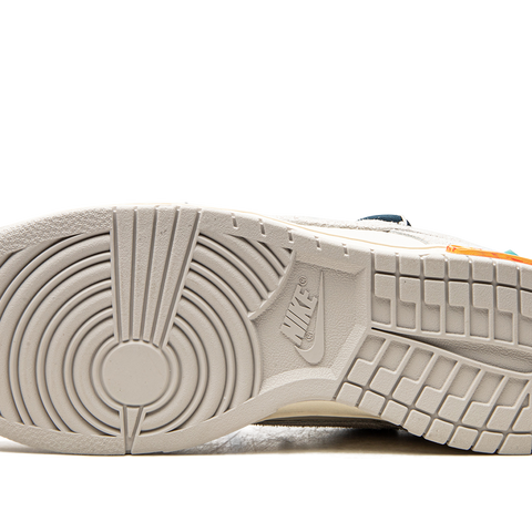 NIKE Dunk Low NIKE Dunk Low