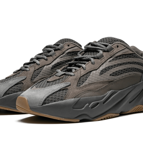 YEEZY Yeezy Boost 700 V2 "Geode" Stadium Goods YEEZY Yeezy Boost 700 V2 "Geode" Stadium Goods