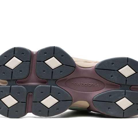 NEW BALANCE 9060 