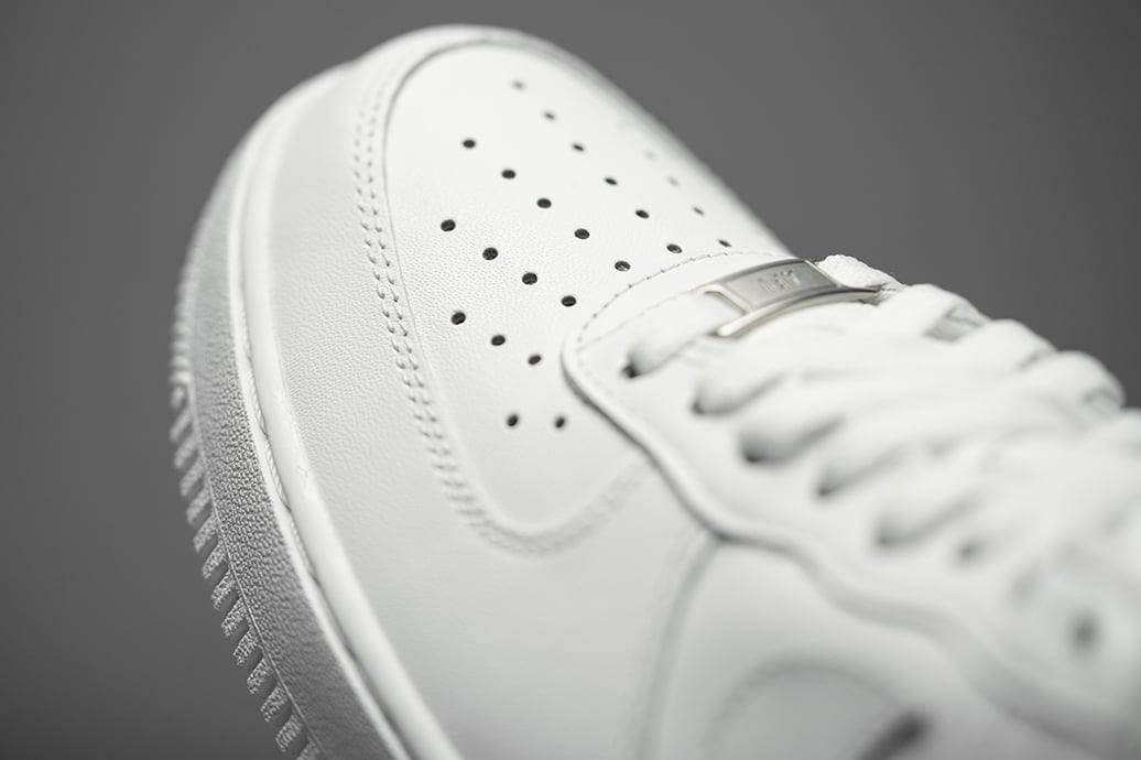 size up or down in air force 1