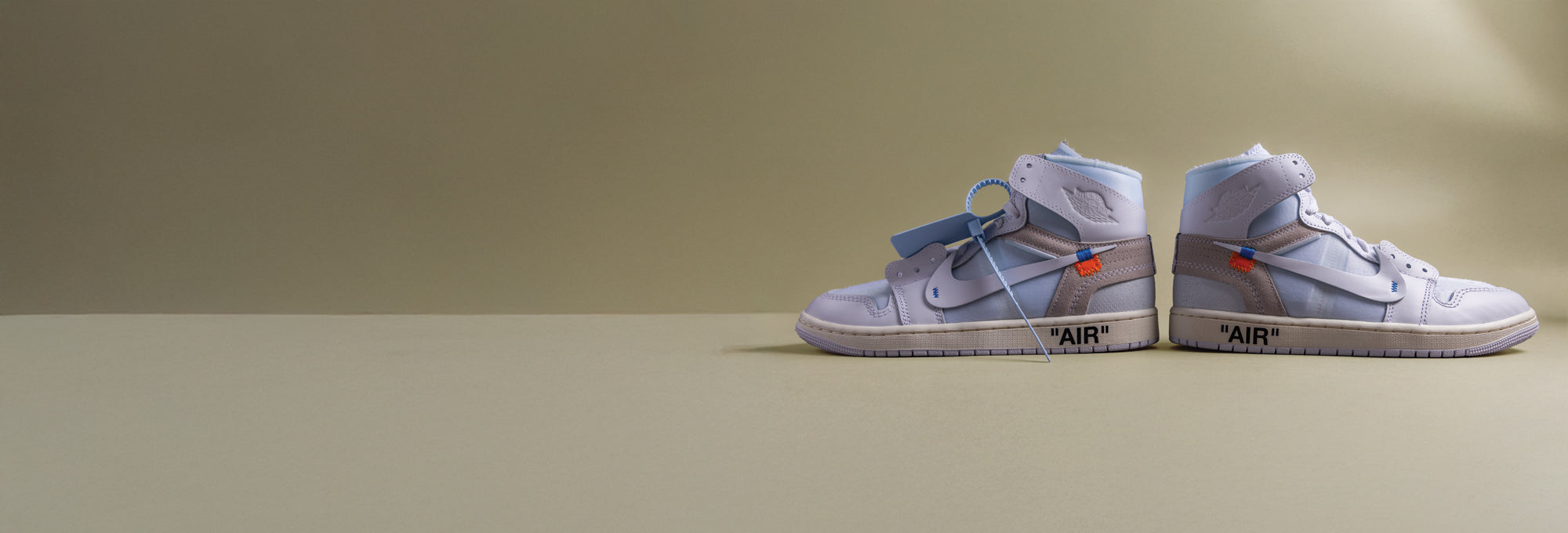 Shop Hype Sneakers Apparel & Collectibles Stadium Goods Shop Hype Sneakers Apparel & Collectibles Stadium Goods