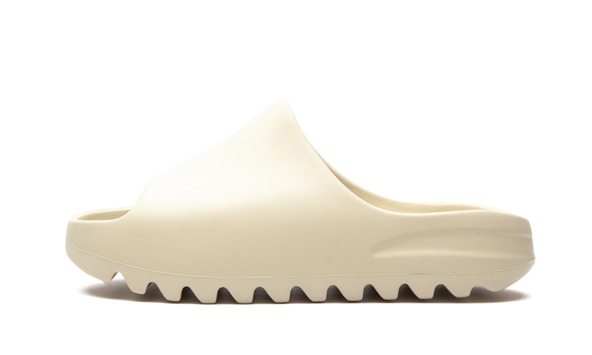 Hot yeezys size 5 youth Deals Yeezy Boost 350 V2 Kids authentic size 13.5k eBay