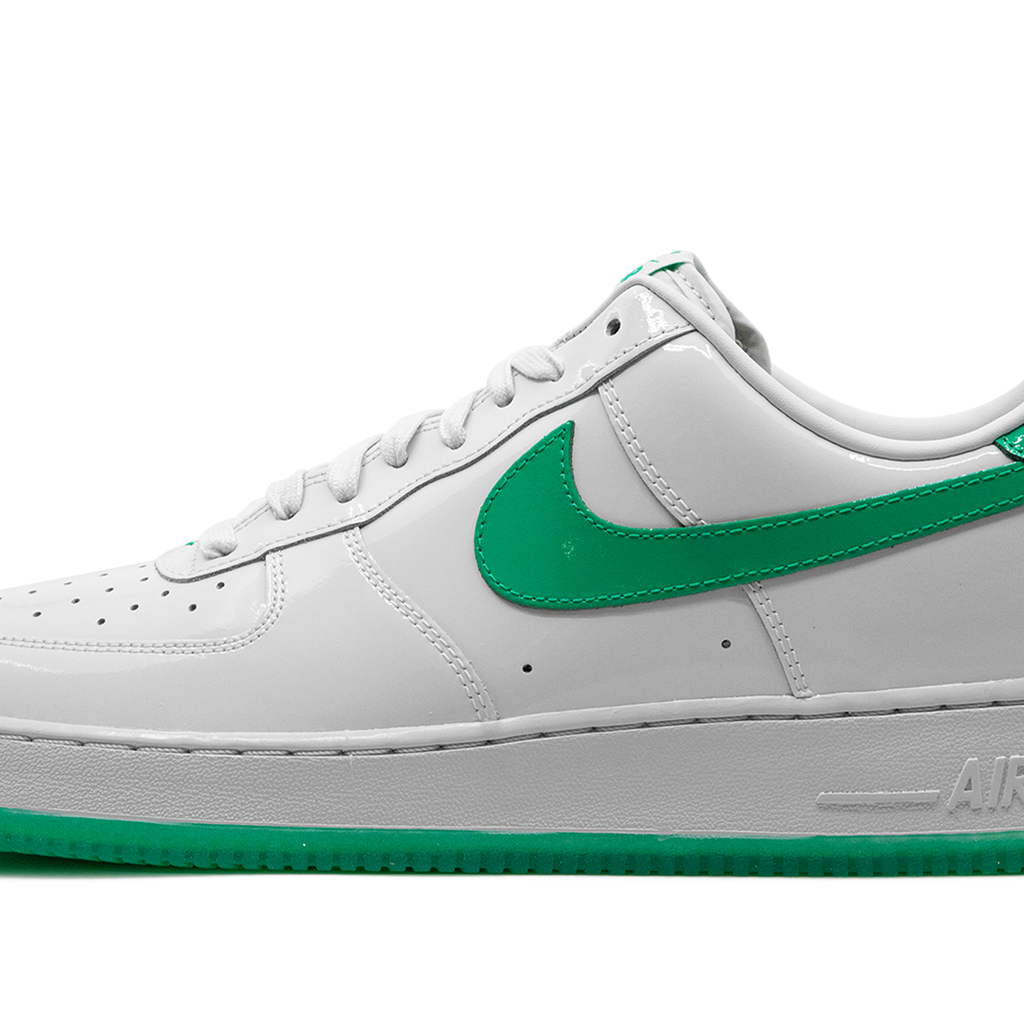 Amazon | [ナイキ] エア フォース 1 '07 [AIR FORCE 1'07] カーキ/ホワイト DR9867-100 国内正規品  24.0cm | バスケットボール