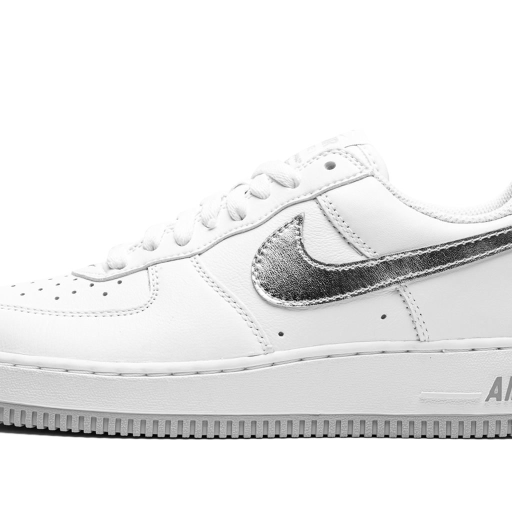 Air force 1 low metallic silver hotsell