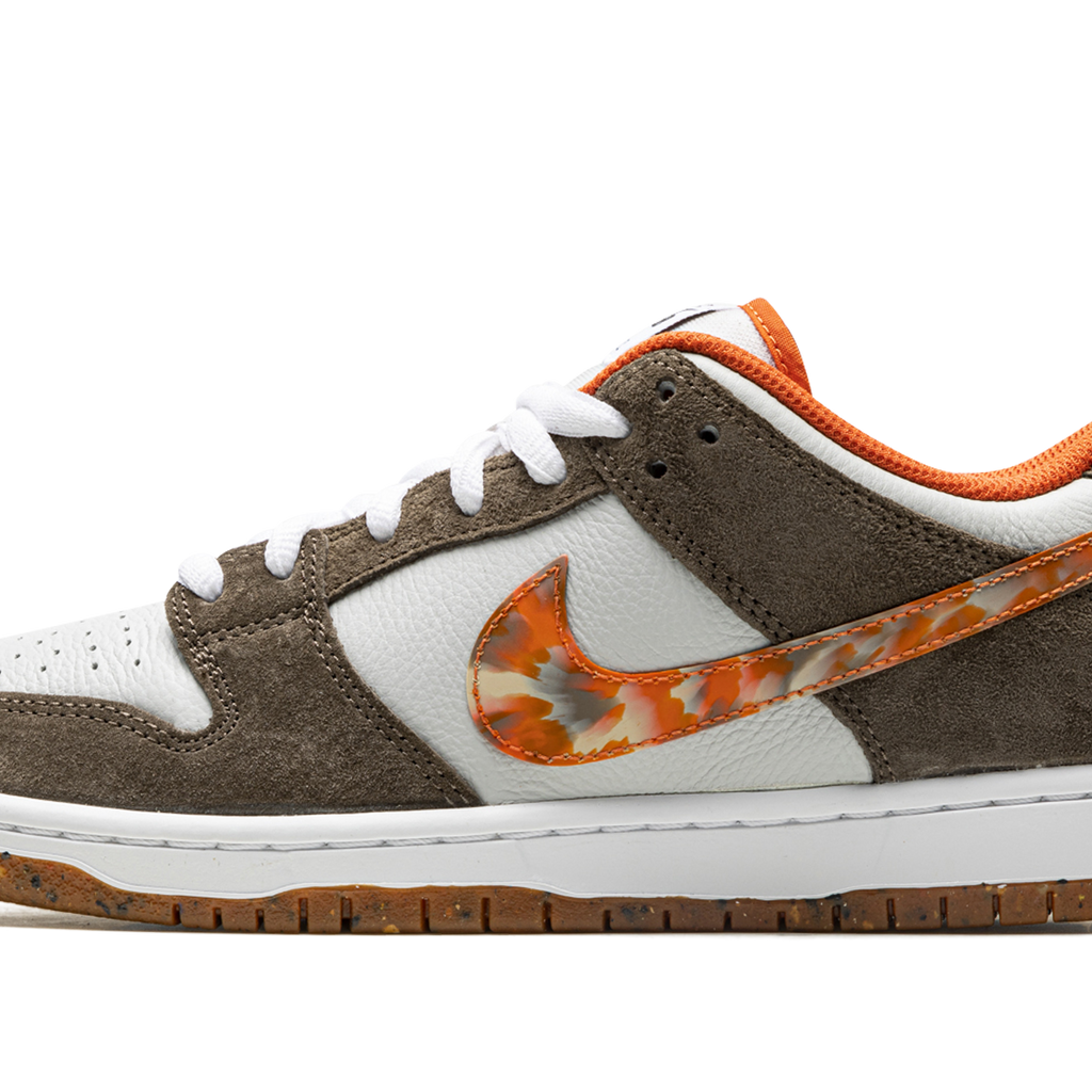 NIKE SB Dunk Low Pro QS 